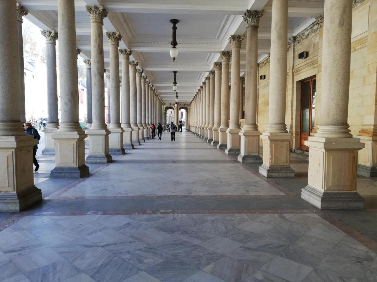 Imperia Karlovy Vary Exterior foto