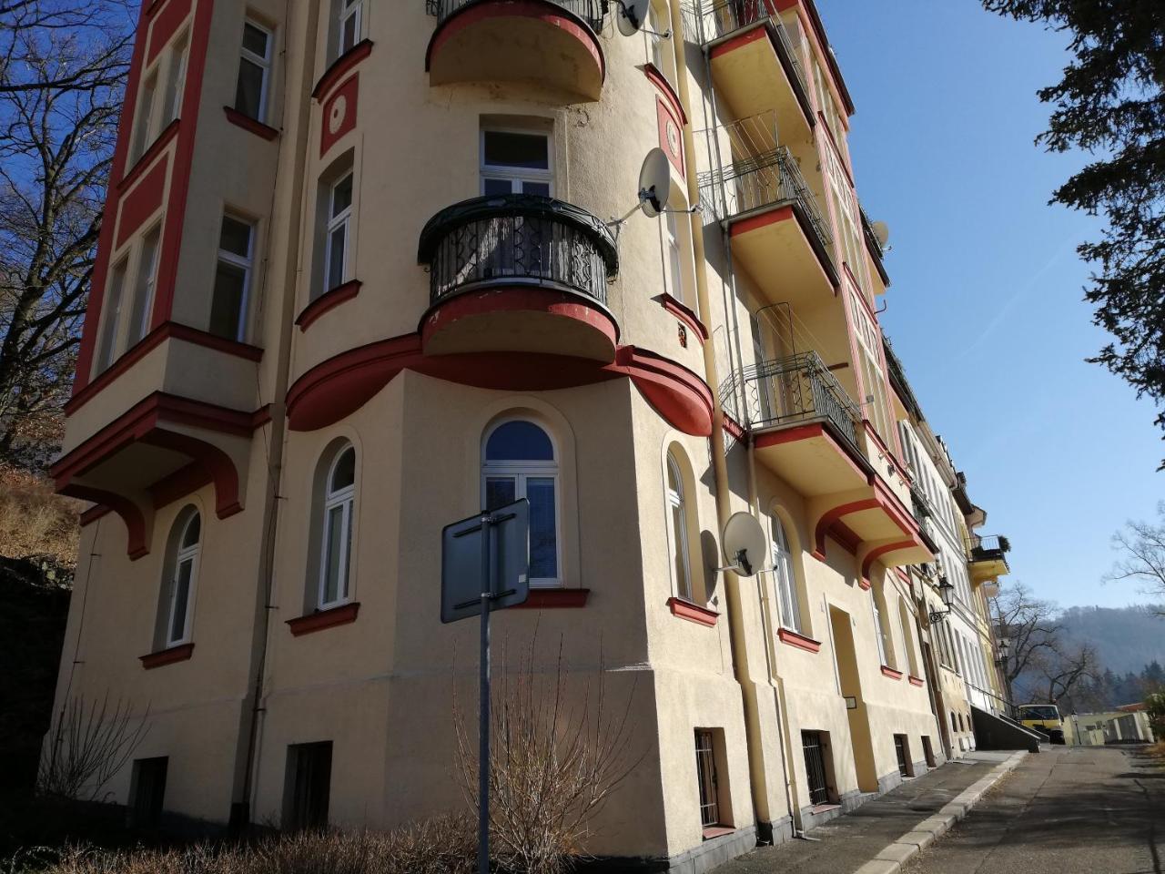 Imperia Karlovy Vary Exterior foto
